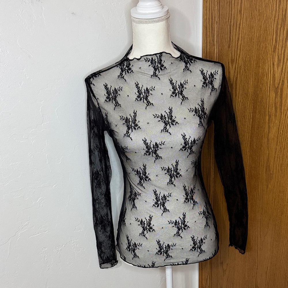 Black sheer floral lace mock neck long sleeve top M